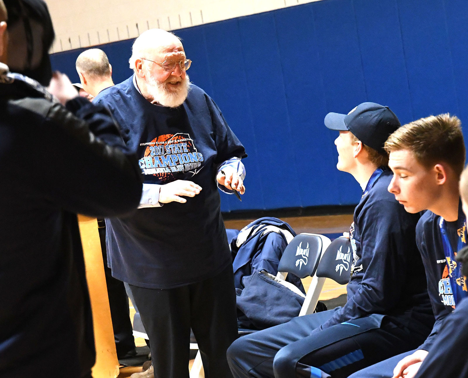 Moravia basketball celebration